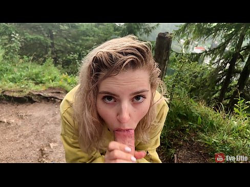 ❤️ Girl swallows cum sawise bukkake umum - Eva Elfi ❤ Porno ing kita  ️❤
